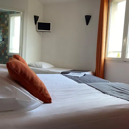 Hotel La Rotonde 2*