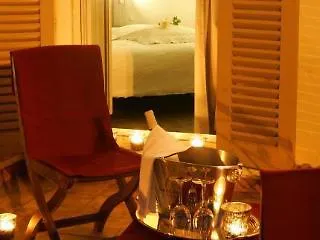 Hotel La Rotonde 2*